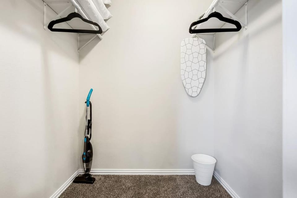 Delightful 1BD AT and T Walkable Apartment in Arlington