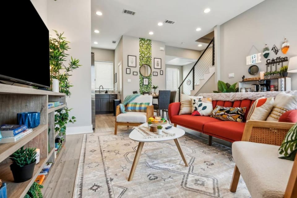 Charming 2BD Townhouse in the Heart of FortWorth House in Fort Worth