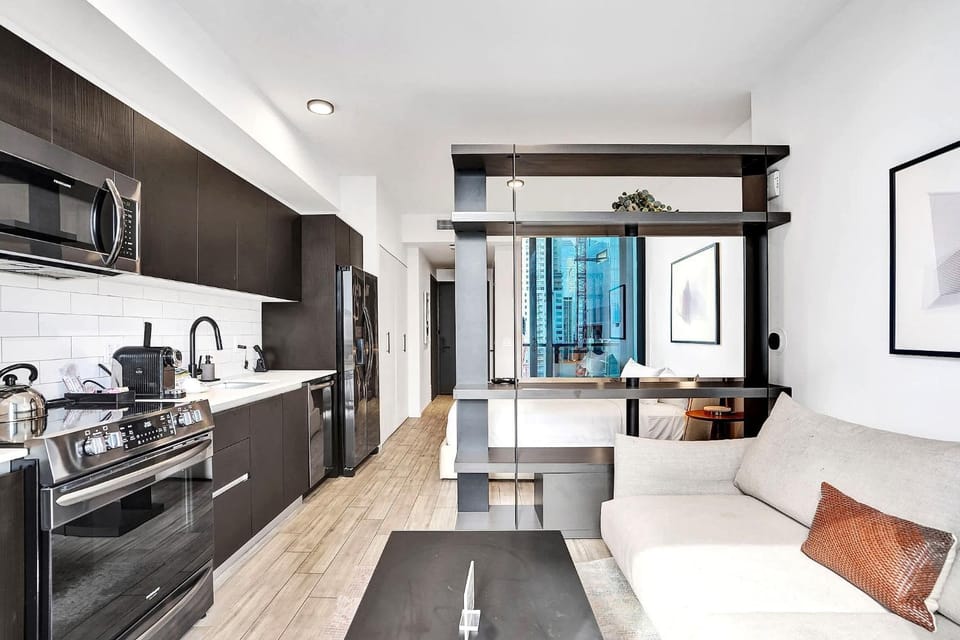 Miami Lux Studio w. Kitchen City and Bay Views Apartment in Miami