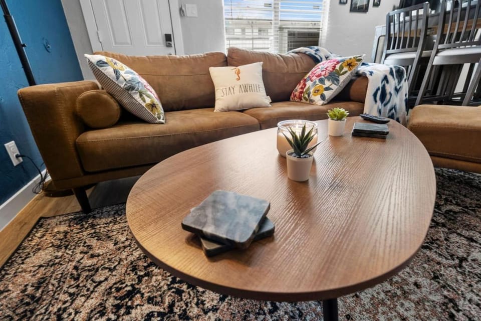Blissful 1BD unit AT and T Walkable Apartment in Arlington