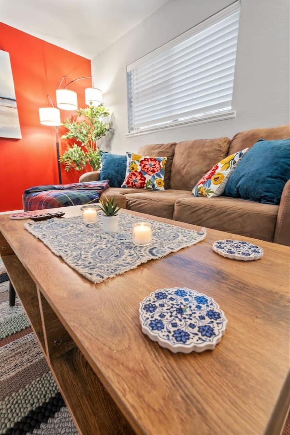 The Ruby 1BD AT and T Walkable Apartment in Arlington