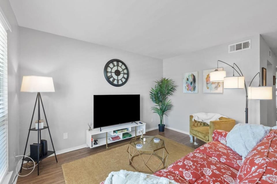 Delightful 1BD Unit TCU walkable Apartment in Fort Worth