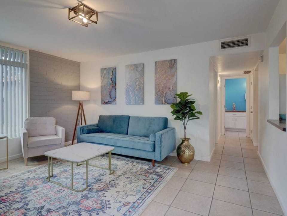 1 bedroom uptown apartment with pool Apartment in Phoenix