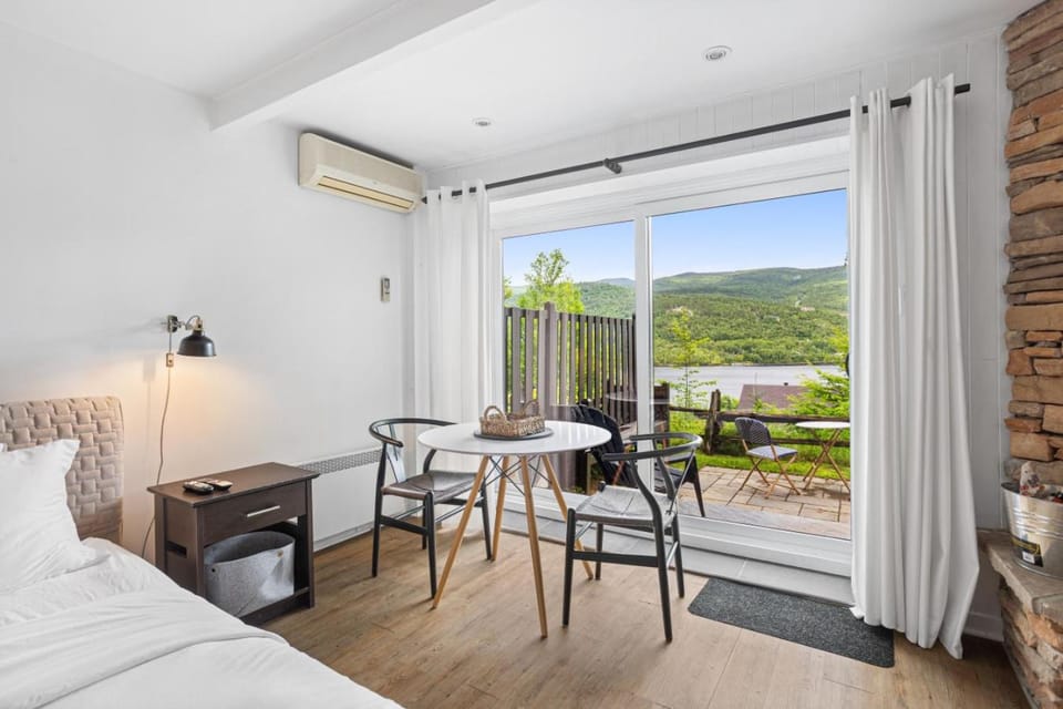 Bed, Natural landscape, View (from property/room), Bedroom