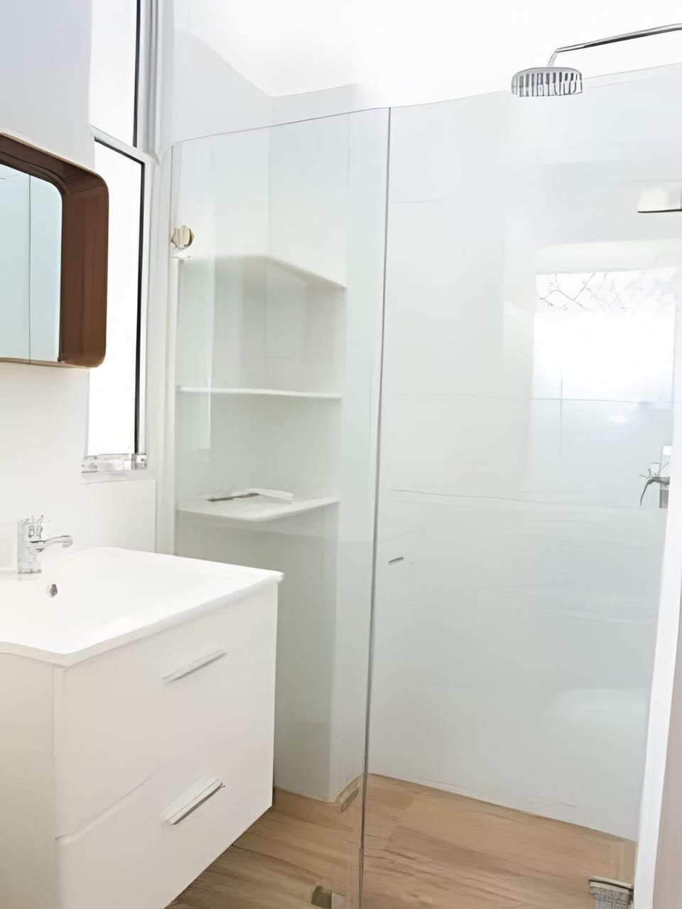 Toilet, Photo of the whole room