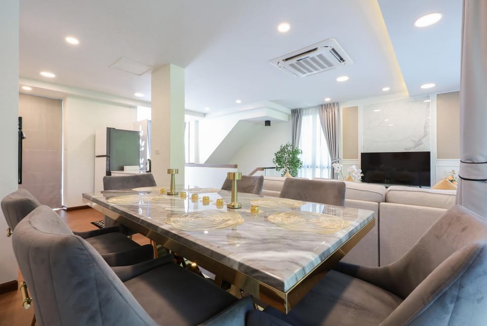 3BR Pool Villa with Jacuzzi near Patong - 8 Guests Villa in Kathu