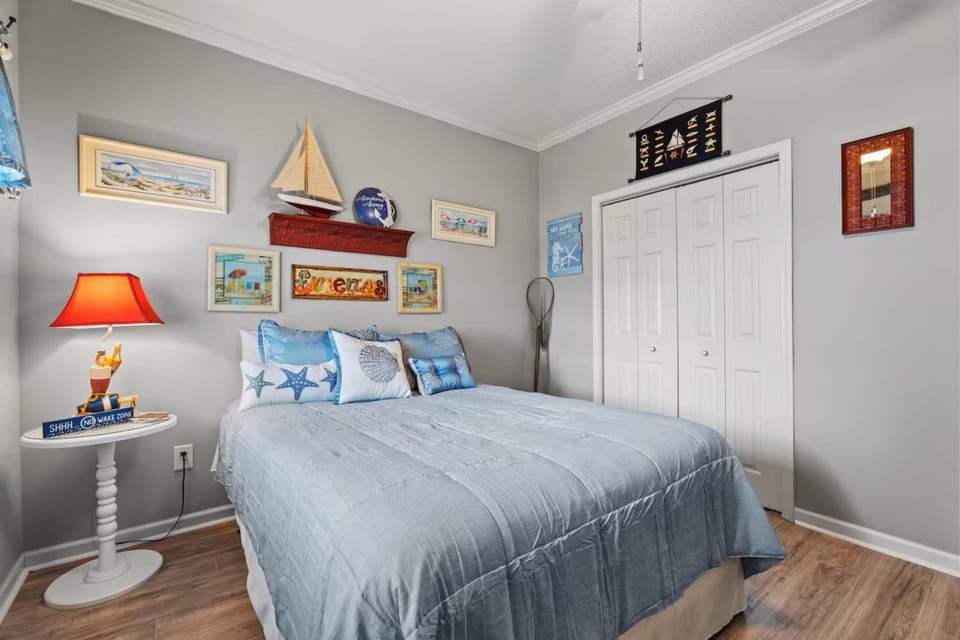 Riverwalk Gem, Peaceful Beach and Golf Getaway Apartment in Socastee