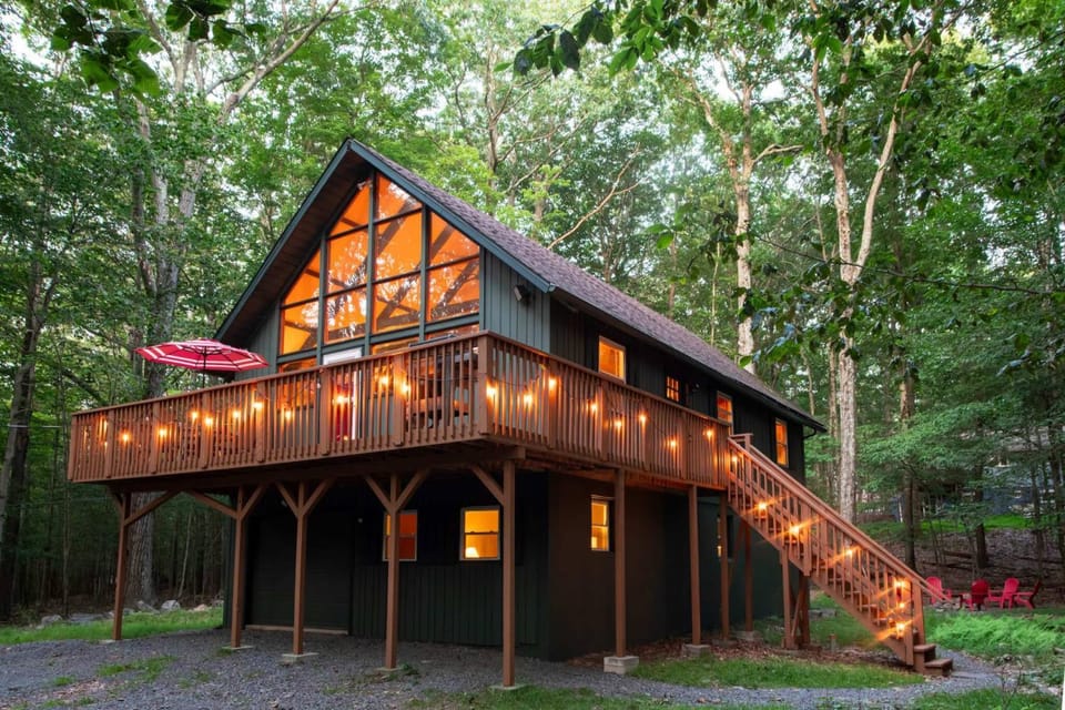 Property building, Natural landscape, Hiking