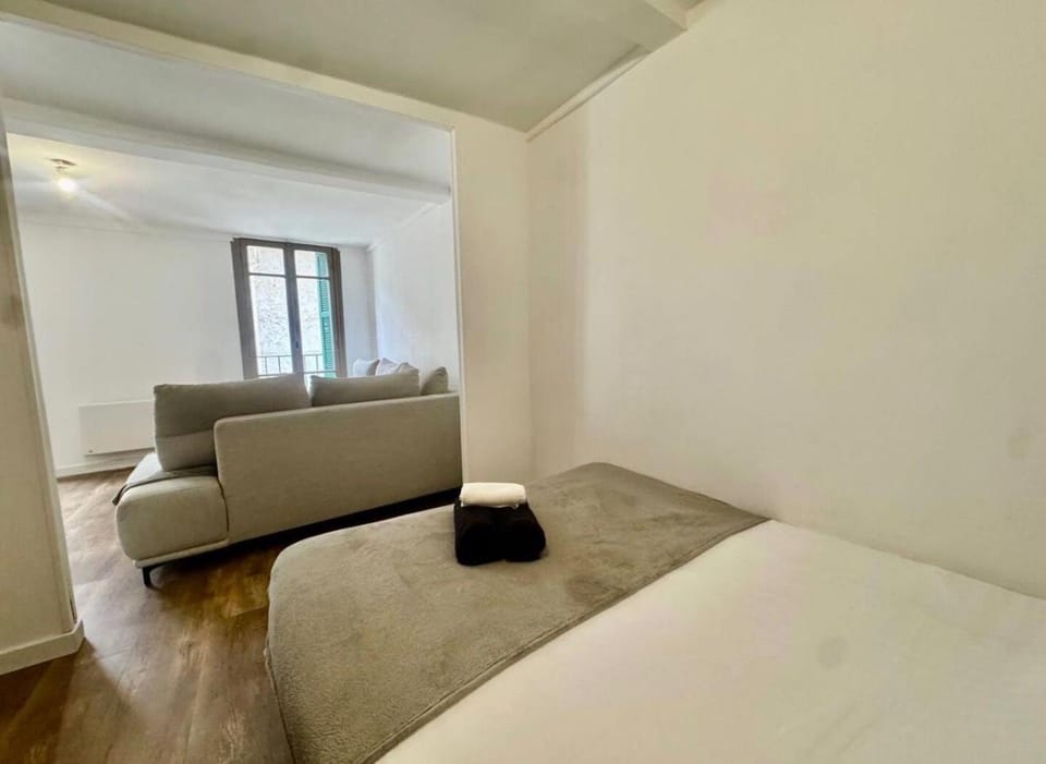 Superbe deux pièces dans le vieux village Apartment in Nice