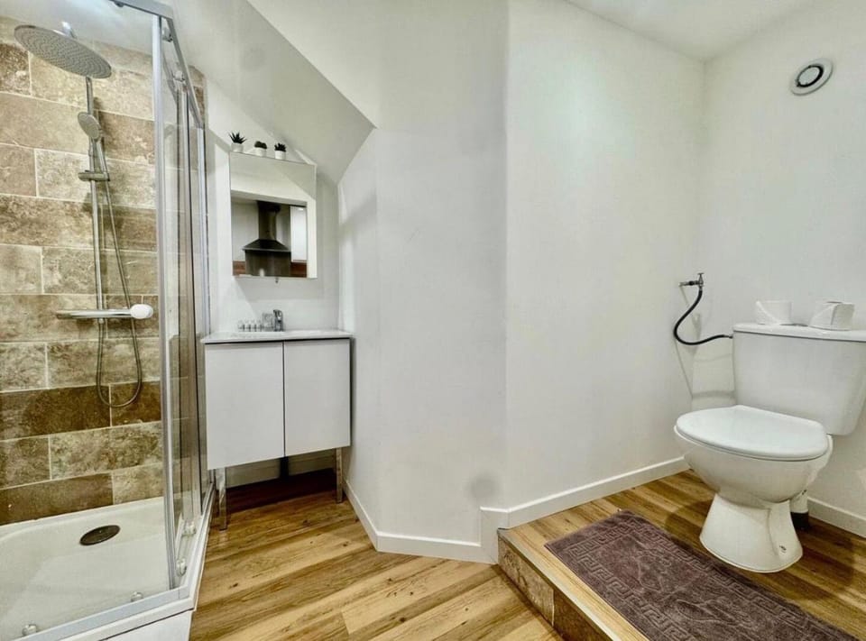 Jolie studio - 2 personnes - Saint laurent du Var Apartment in Nice