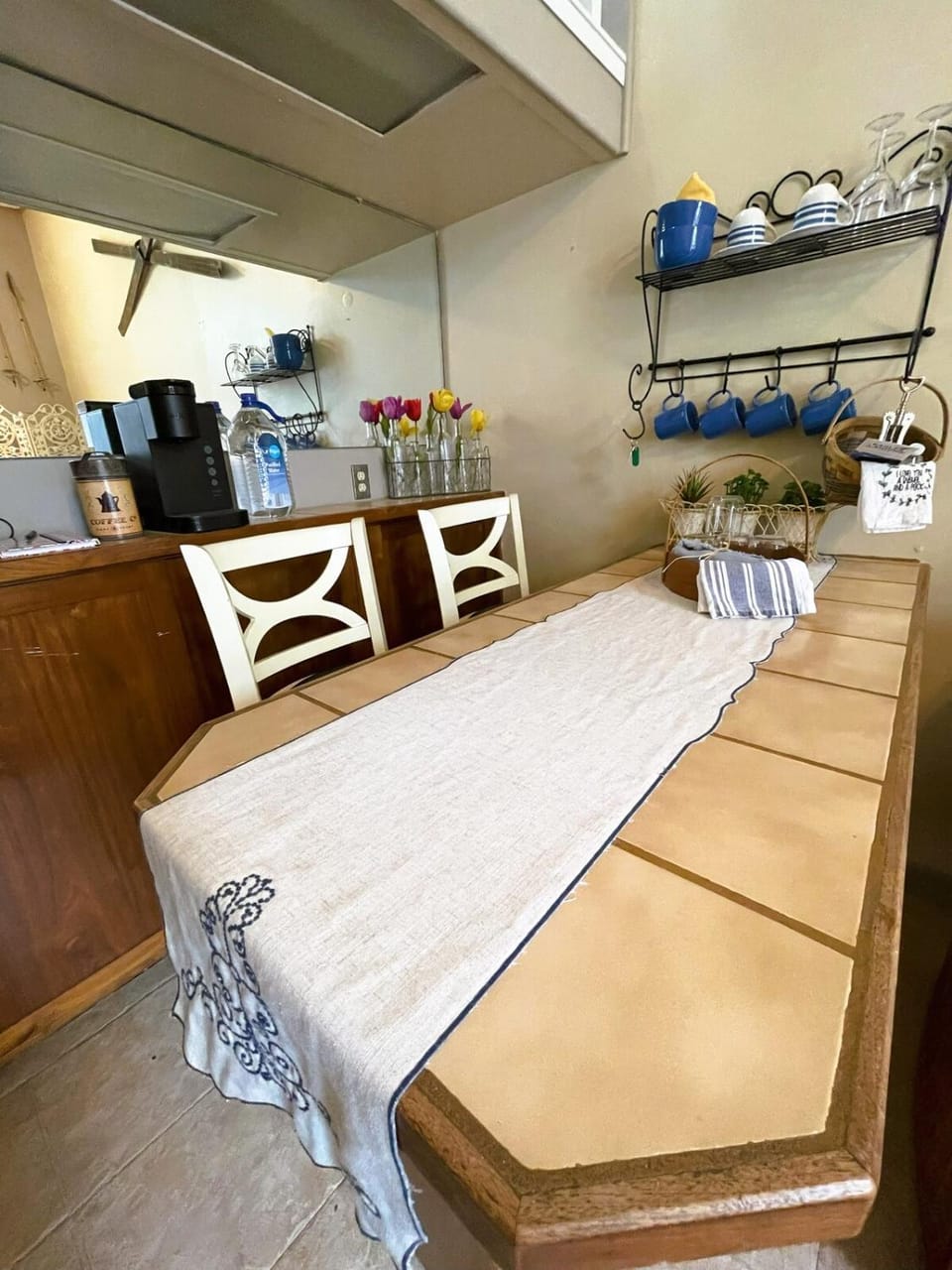 Cozy Alpine Retreat in Historic Downtown Apartment in McGregor