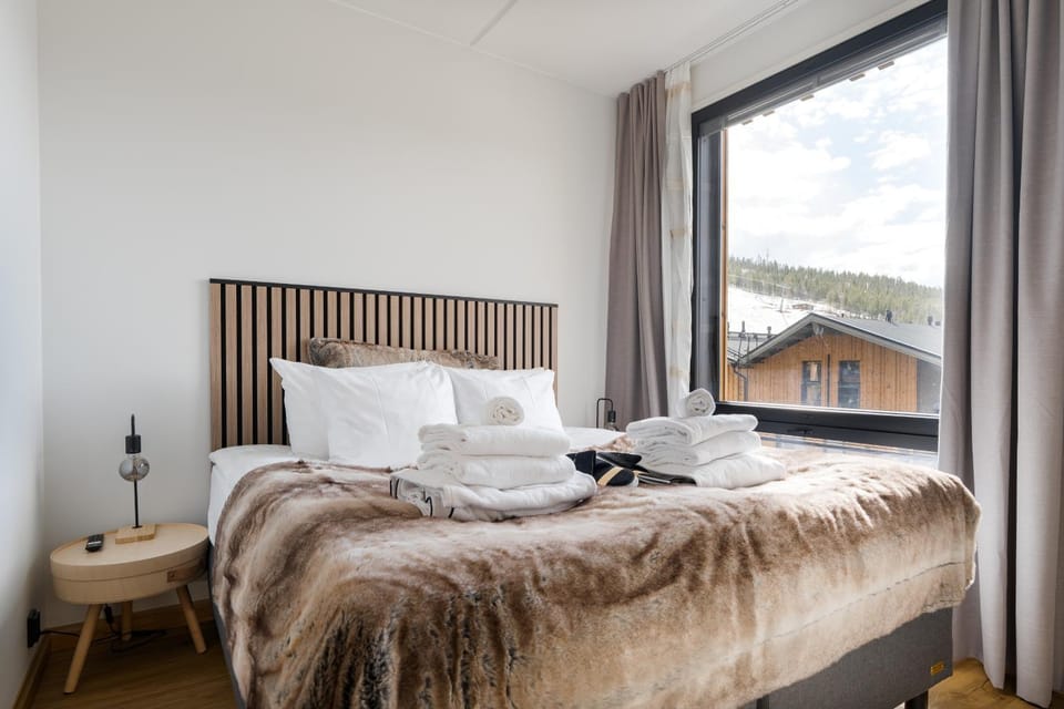 Bed, View (from property/room), Bedroom, Mountain view, heating, internet, towels