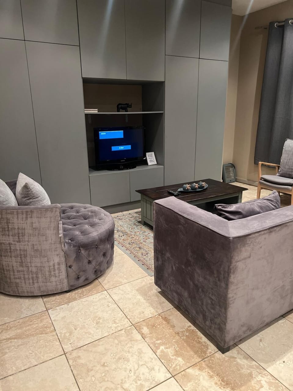 Ten double zero five Apartment in Johannesburg