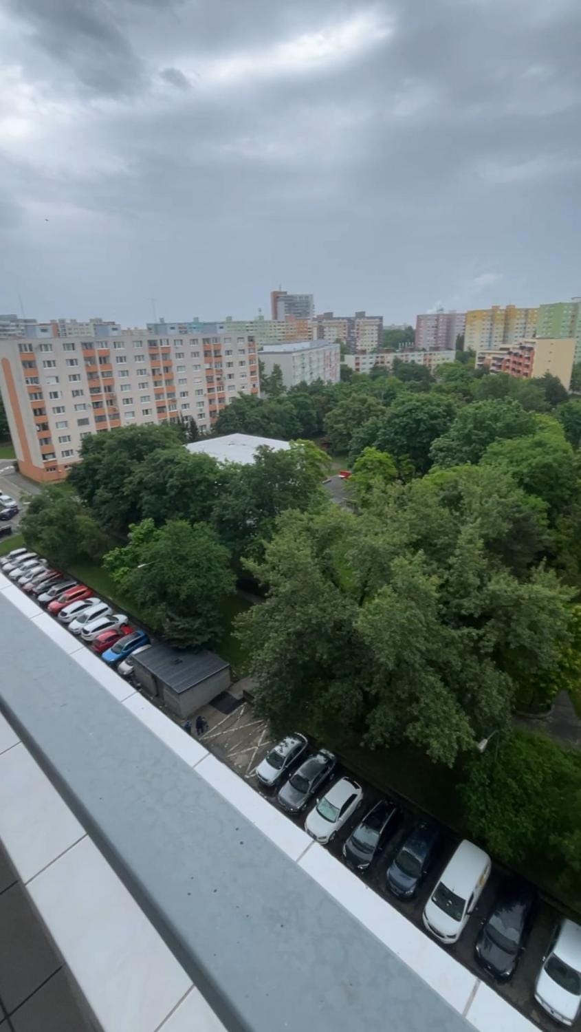 Cozy apartment near City Center with easy transport access Apartment in Bratislava
