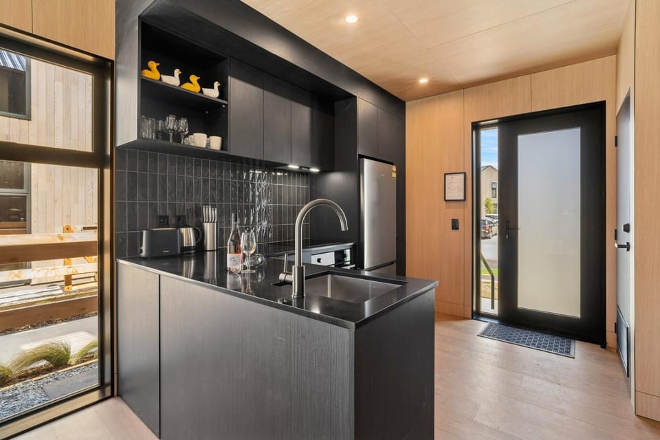 Hideaway Hall Retreat House in Queenstown