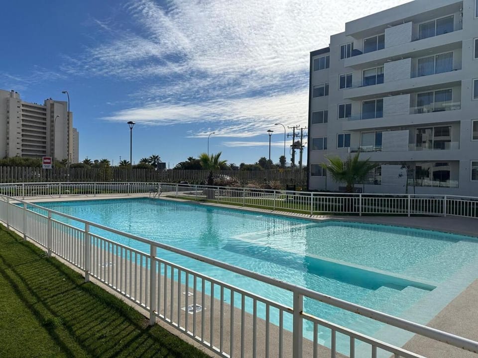 Depto a pasos de la playa, vistas al mar Apartment in La Serena