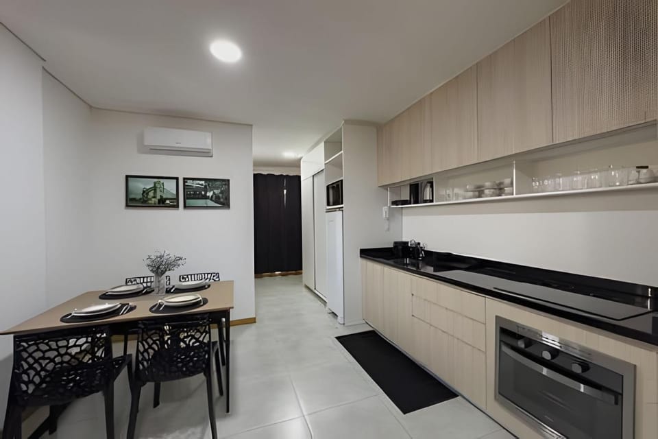 Dining area, Seasons