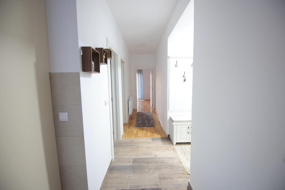 Stan na dan Luna Apartment in Serbia