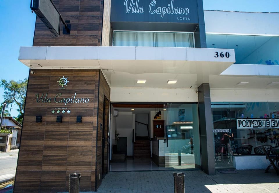 Property building, Facade/entrance, Off site