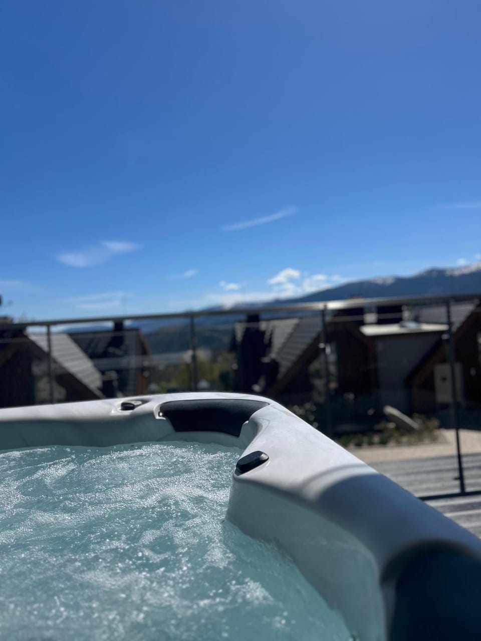 Mountain view, Pool view