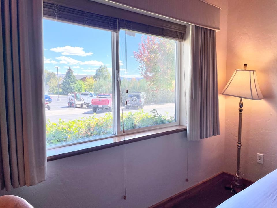 Relaxing Double Queen Suite Near Park City & Sundance Ski Resorts - 1087 Apartment in Midway