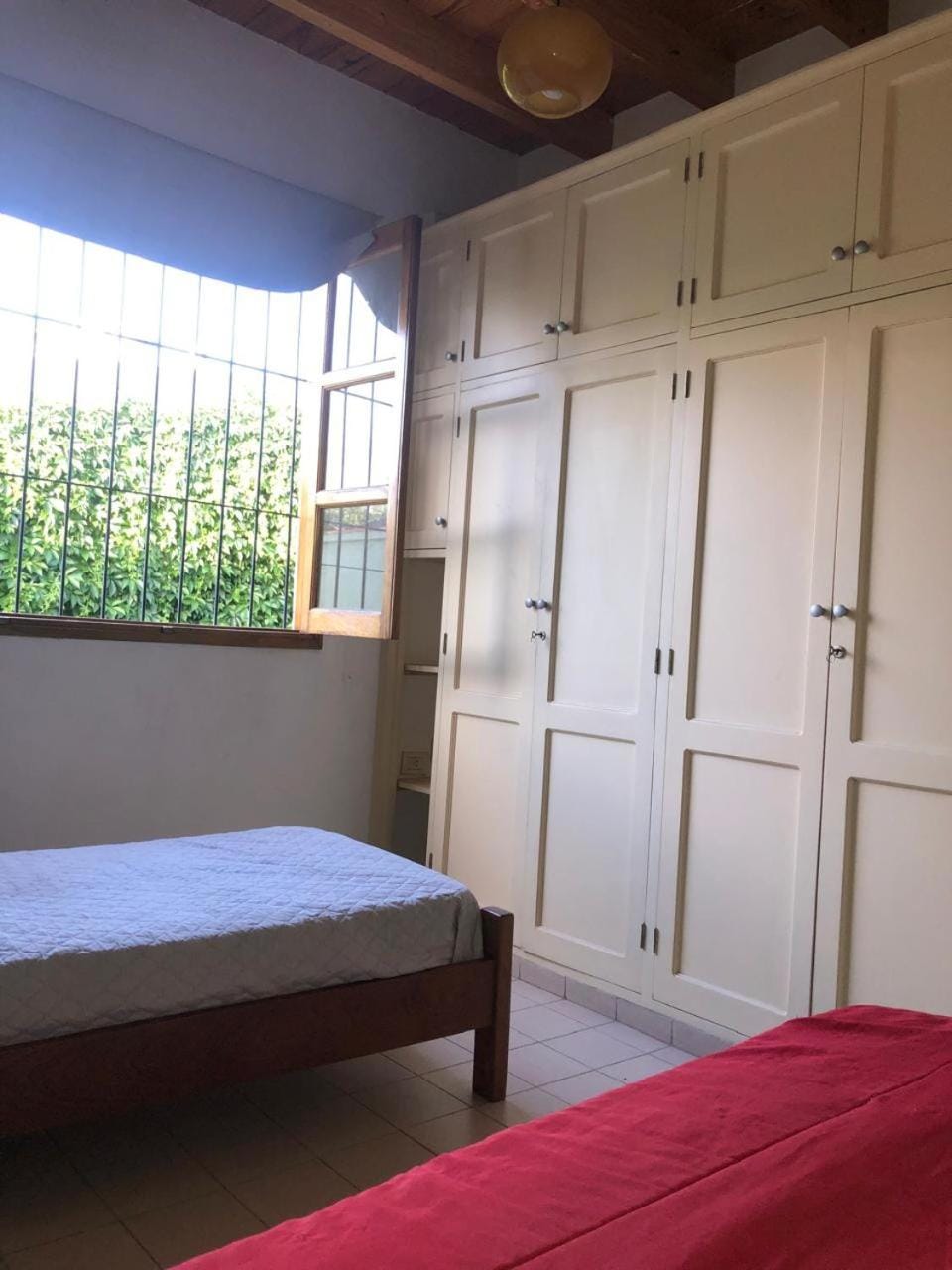 Bed, Bedroom, Garden view