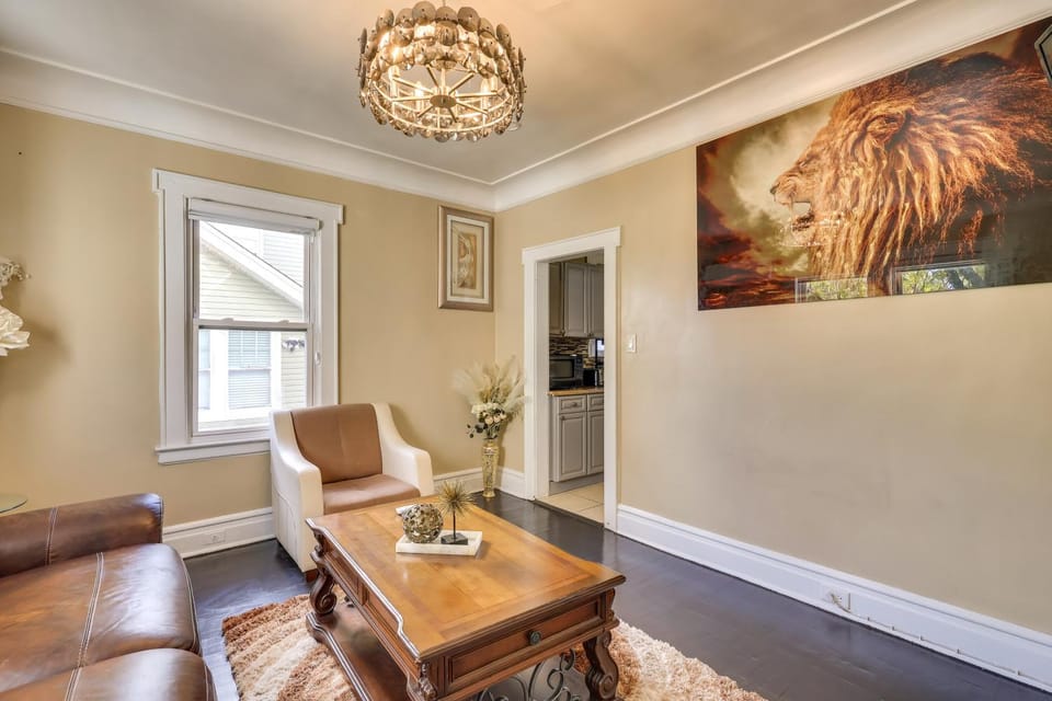 Easy Commute to Newark & NYC! Extended Stay Unit House in Irvington