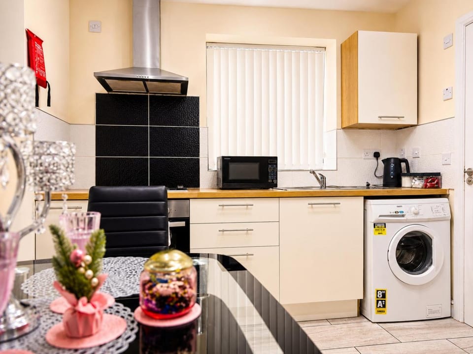 Coffee/tea facilities, Kitchen or kitchenette