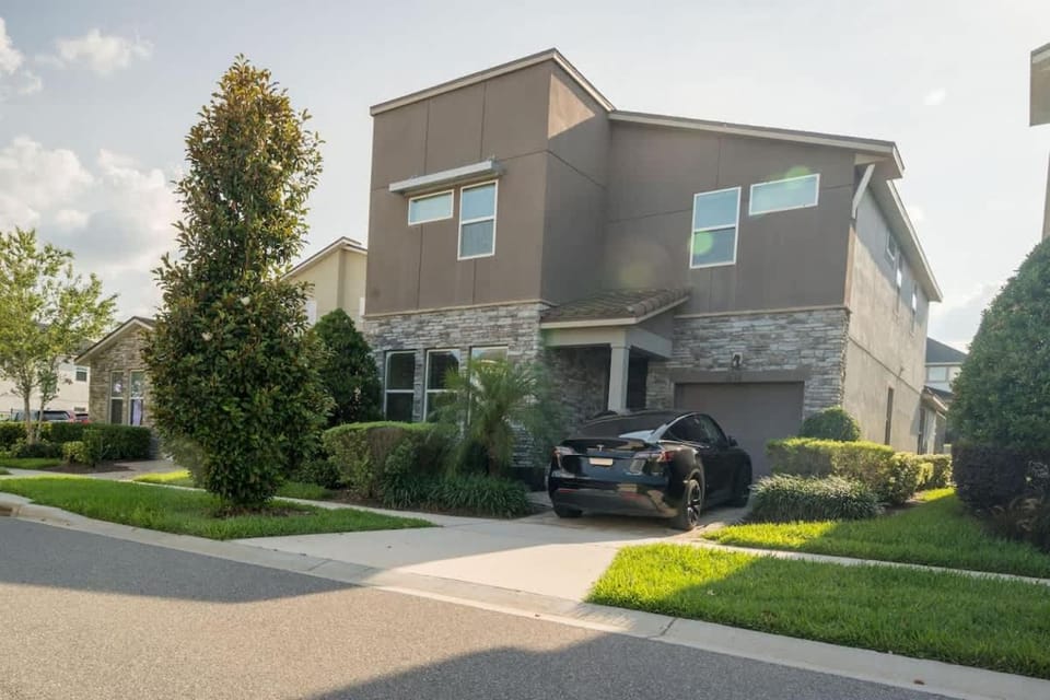 Property building, Off site