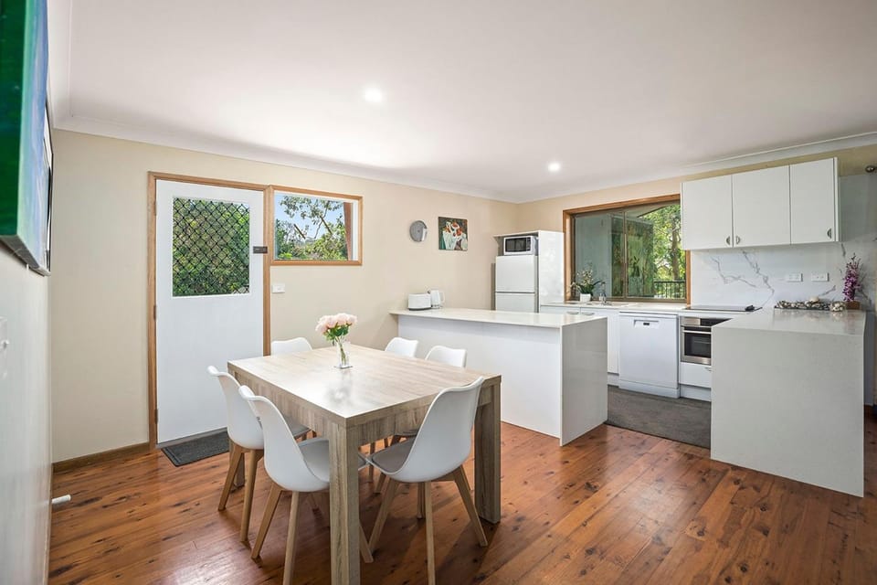 Coastal Charm House in Valla