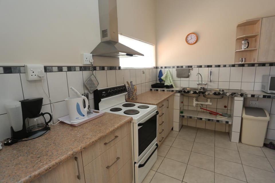 Kitchen or kitchenette, Area and facilities
