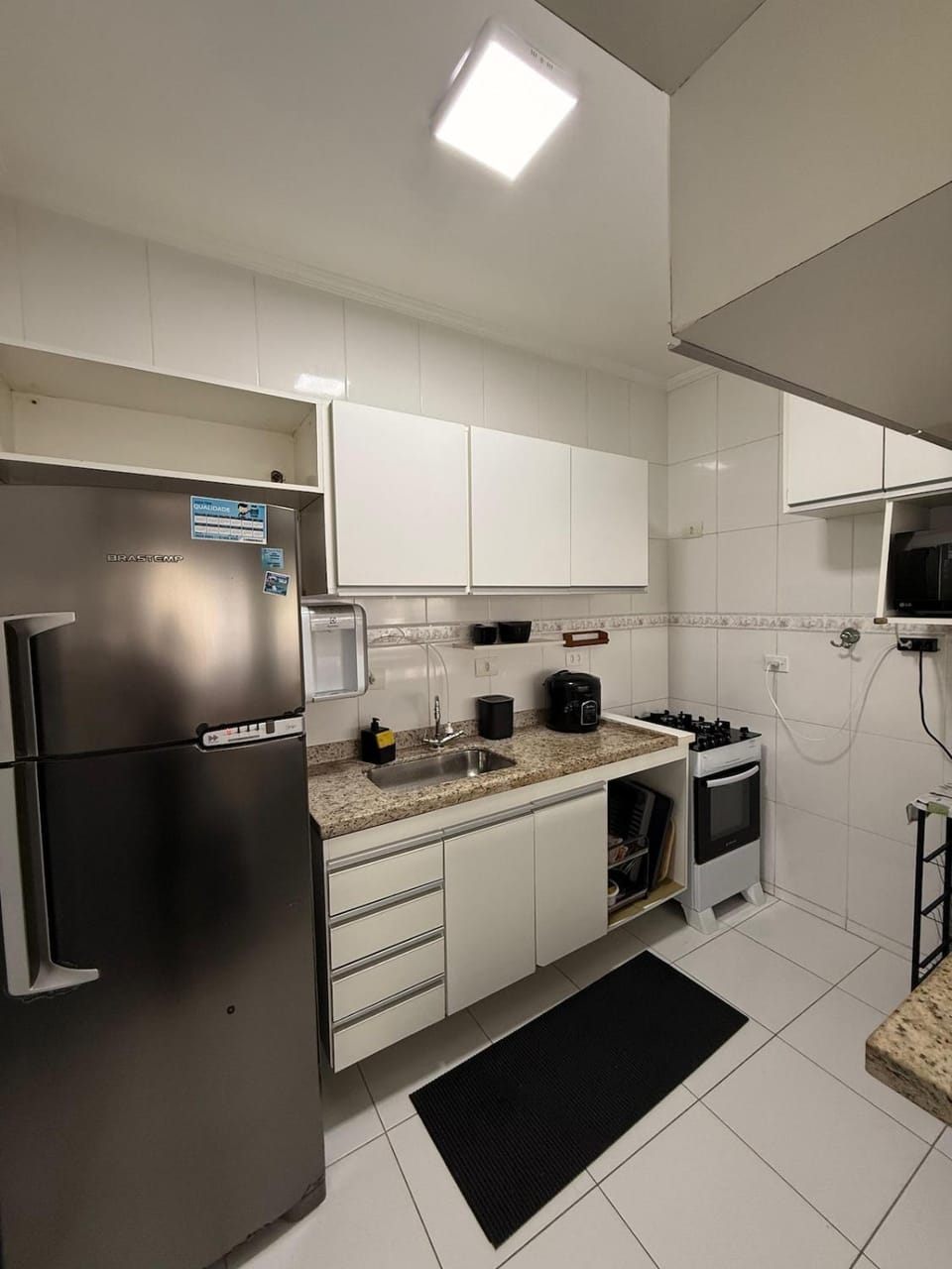 Kitchen or kitchenette, oven, stove