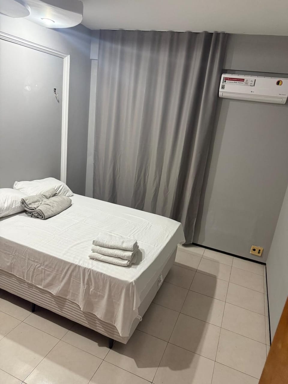 Apartamento espaçoso a 50m da beira mar Apartment in Fortaleza