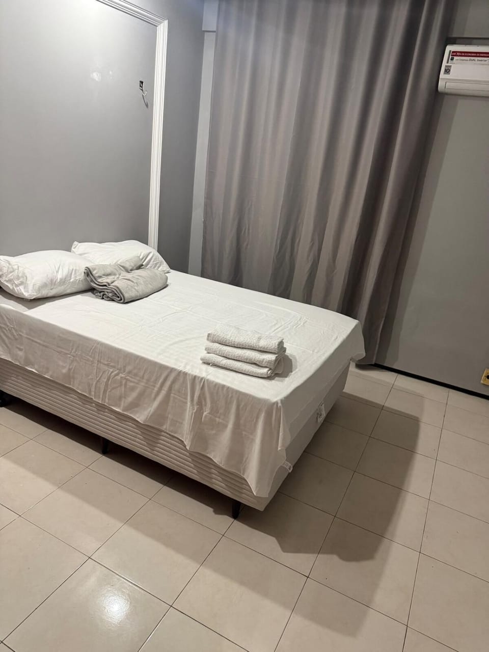 Apartamento espaçoso a 50m da beira mar Apartment in Fortaleza