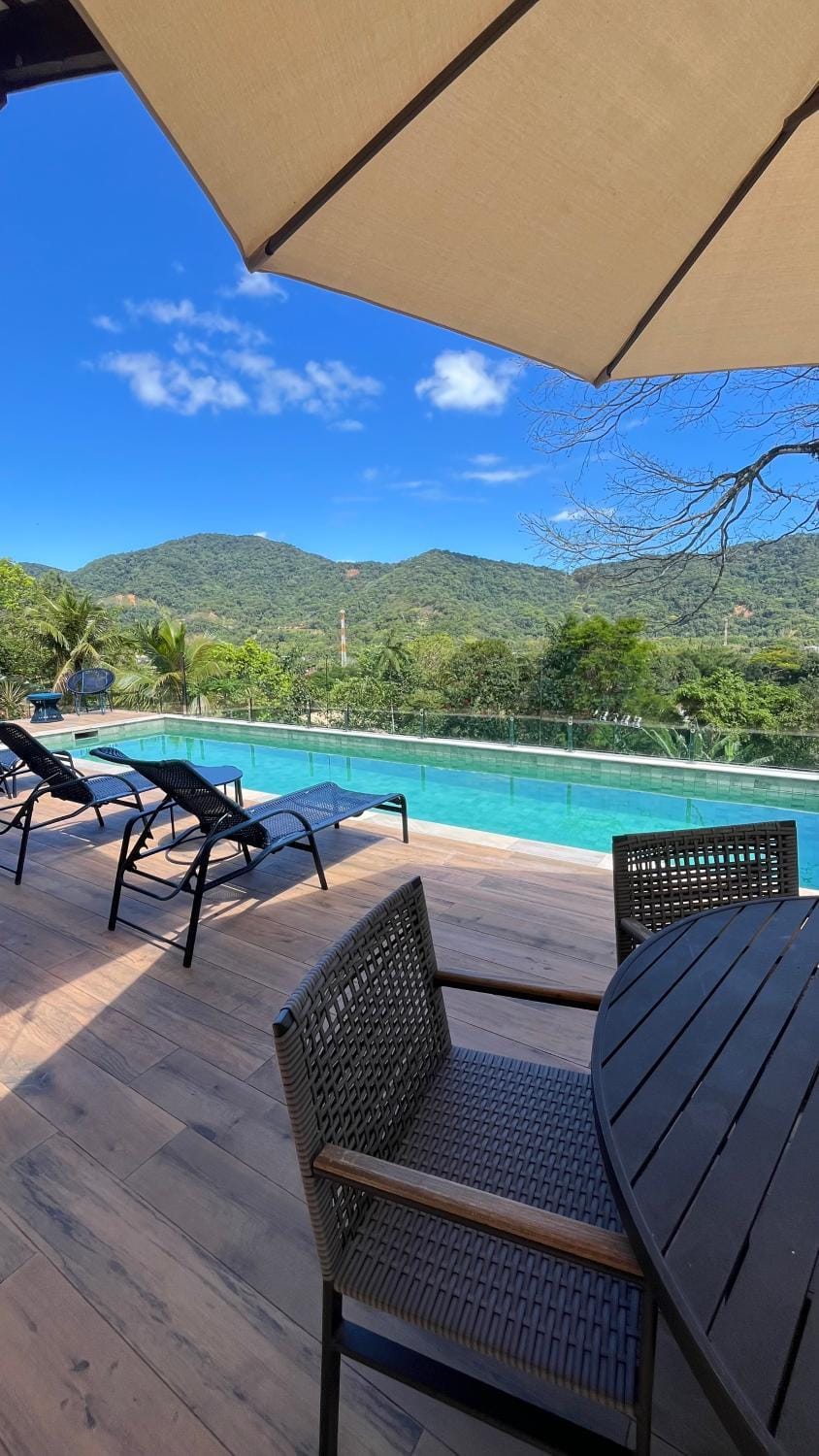 Day, Natural landscape, View (from property/room), Mountain view, Pool view, Swimming pool, sunbed