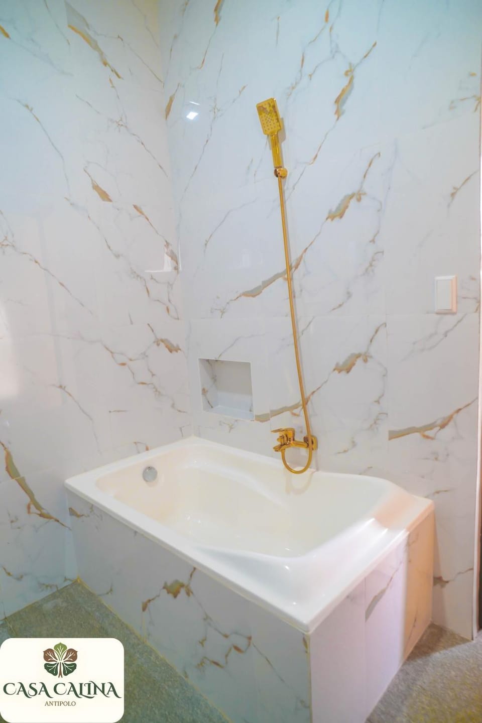 Toilet, Bath