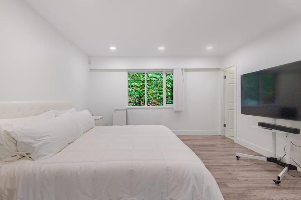 TV and multimedia, Bedroom