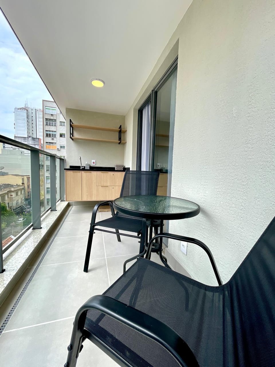 Apartamento Inteiro Novo Praia, 2 Varandas, Piscina e Vista Parcial MAC Apartment in Niterói