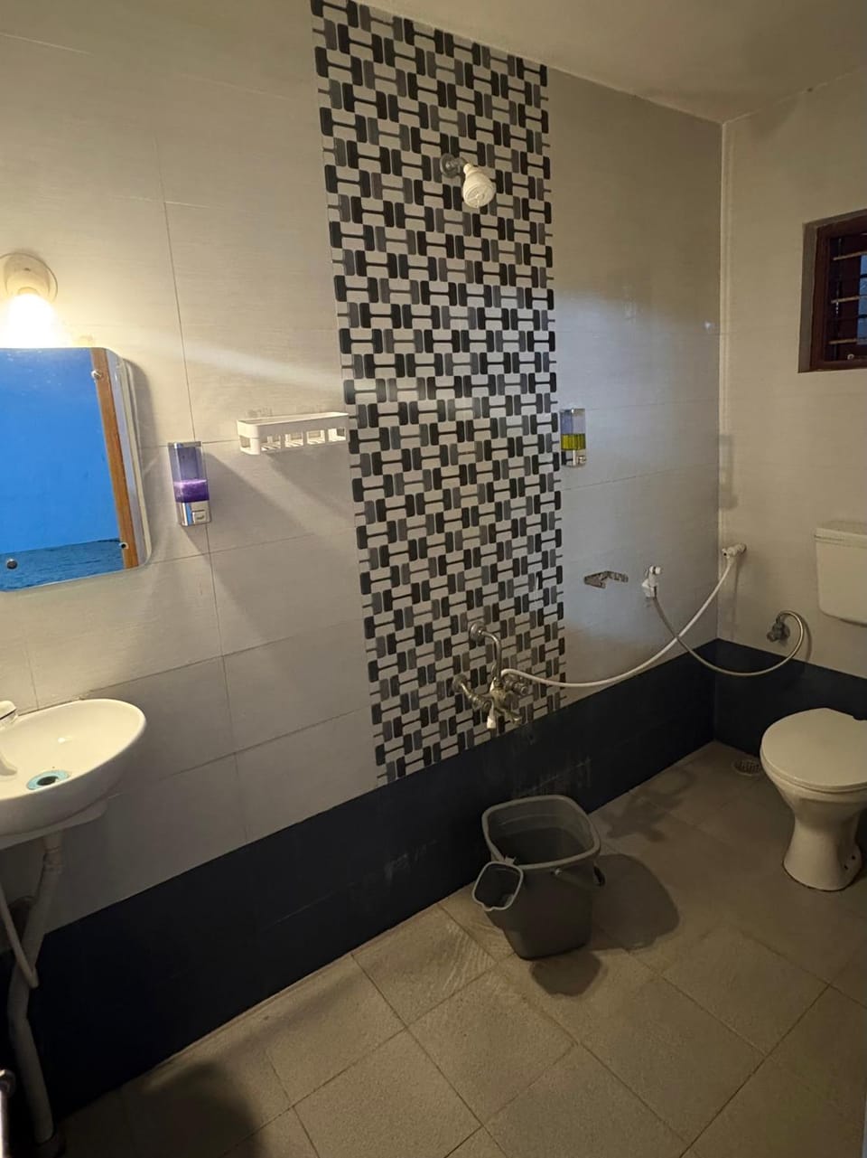 Barefoot and Beyond - Crafted with Kenchas Hostel in Karnataka
