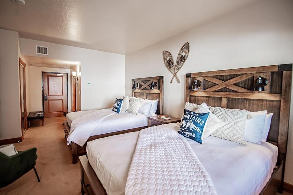 Relaxing Double Queen Mountain Getaway Near Park City & Sundance Ski Resorts - 2066 Apartment in Midway