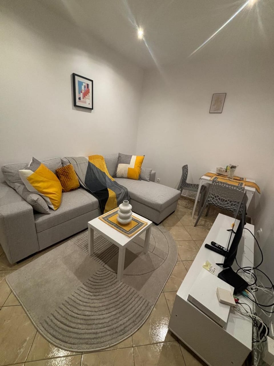 Communal lounge/ TV room, Living room