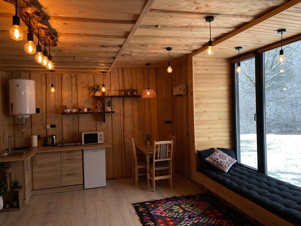 Будиночок між річками Гирло Chalet in Ukraine
