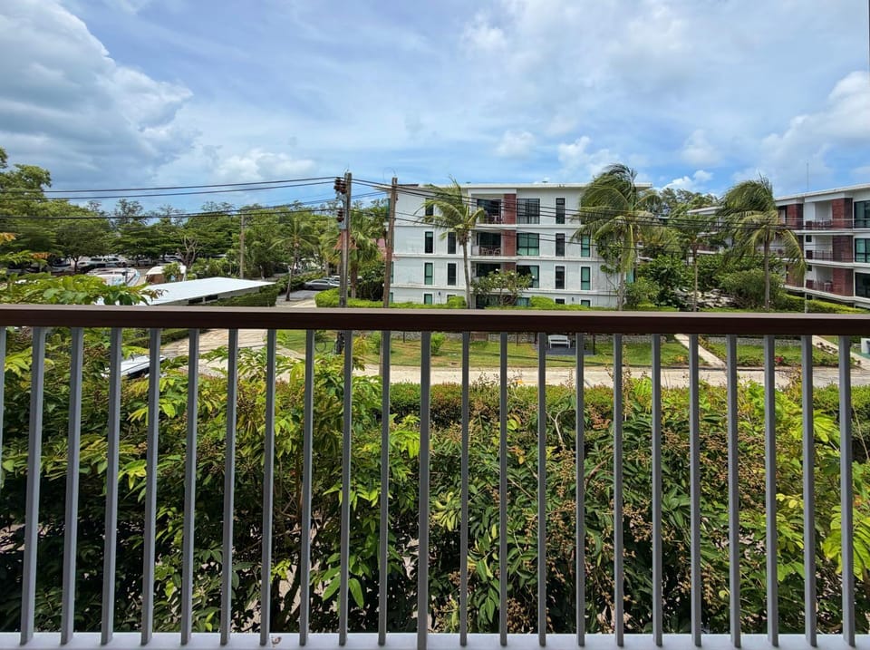 View (from property/room), Balcony/Terrace