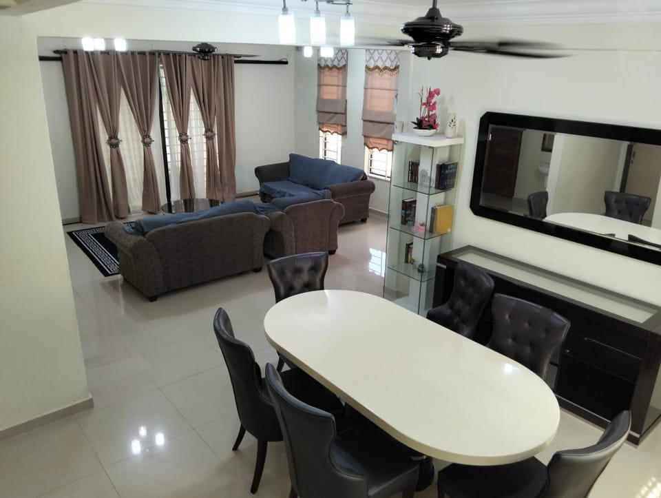 D'Sara Homestay Batu Buruk Kuala Terengganu House in Terengganu, Malaysia