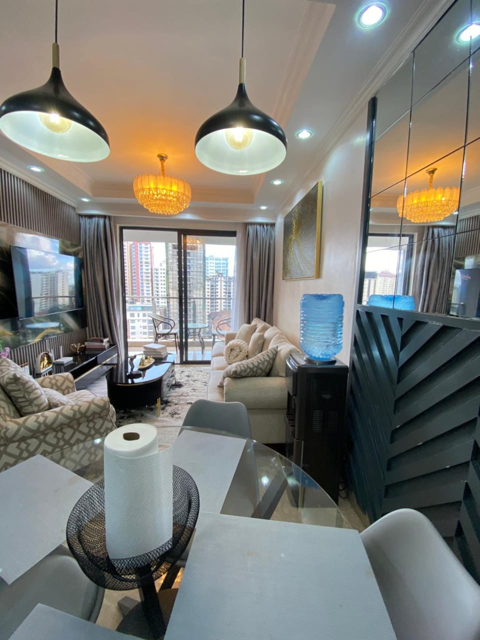 Quiet Luxe 2 bedroom in kilimani with a rooftop bar and restaurant Apartment in Nairobi County