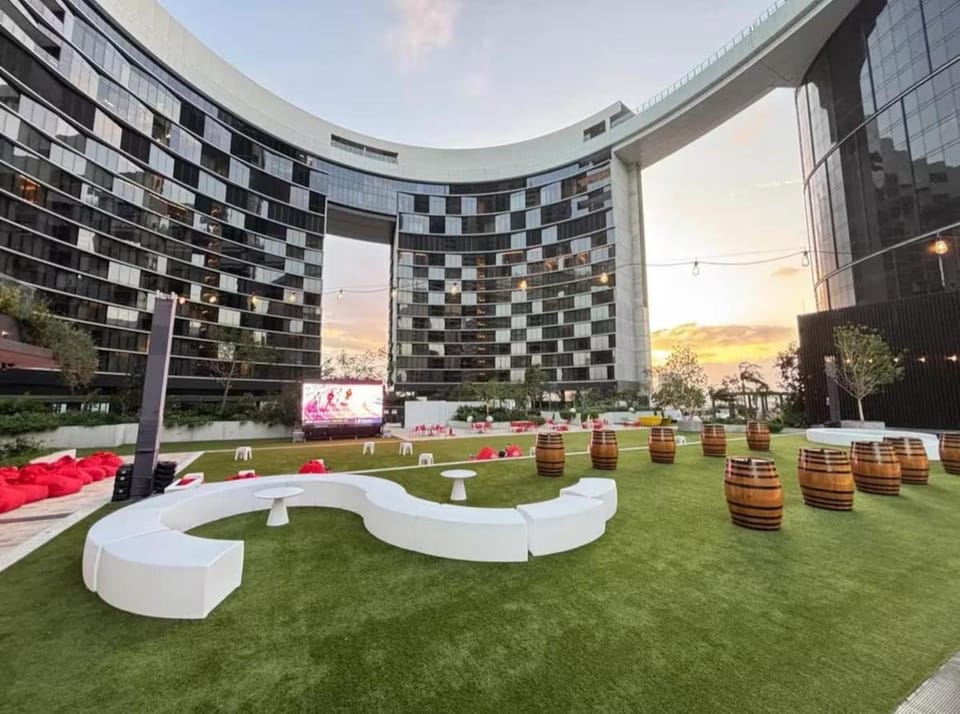 Star Residences - Casino Water Views - Resort Spa Apartment in Brisbane City