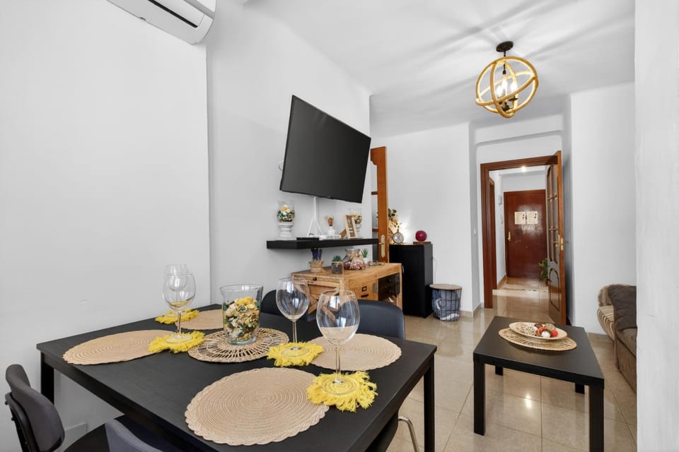 TV and multimedia, Dining area