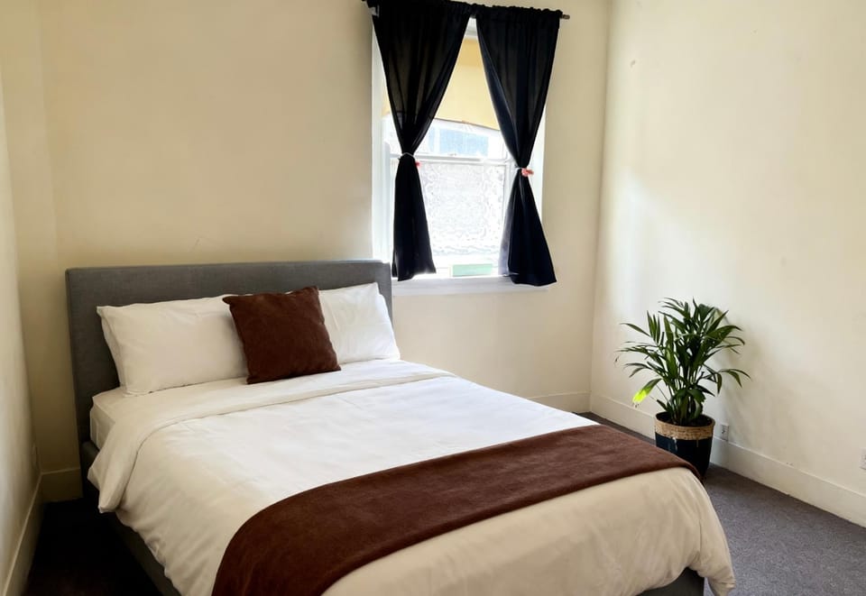 Burwood central unit Bed and Breakfast in Sydney