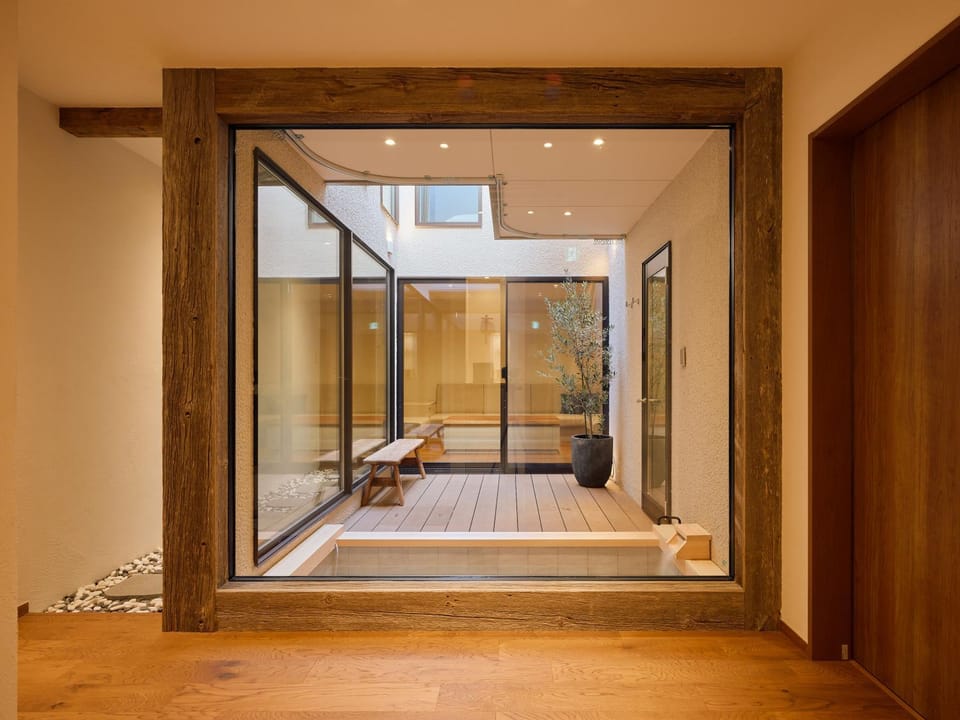 OKADOYA Osaka Kishinosato-tamade Sky Window SPA Villa in Osaka