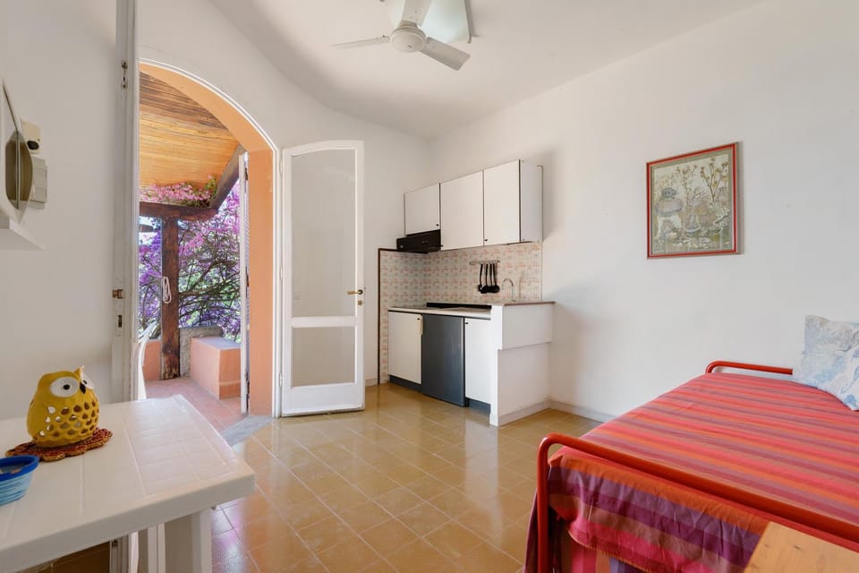 Property building, Living room, Bedroom